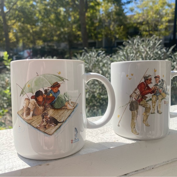 Vintage Norman Rockwell WhiteCeramic Mugs Set of 2 made in Japan - Picture 1 of 5
